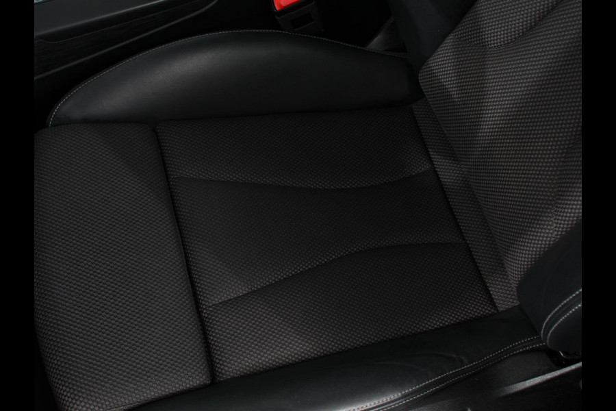 Audi A3 Sportback 1.5 TFSI CNG Automaat S-Line | Navigatie | Parkeersensoren achter | Cruise Control | Stoelverwarming | 18"Lichtmetalen velgen | Ledverlichting | Climate Control