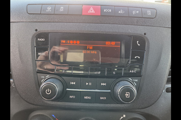 Iveco Daily 35S14 2.3 136 Pk Autm. ECC Airco Cruisecontrol -SCHADE-