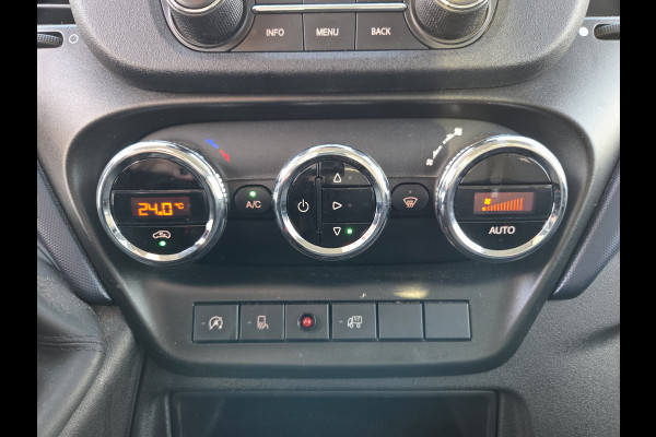 Iveco Daily 35S14 2.3 136 Pk Autm. ECC Airco Cruisecontrol -SCHADE-