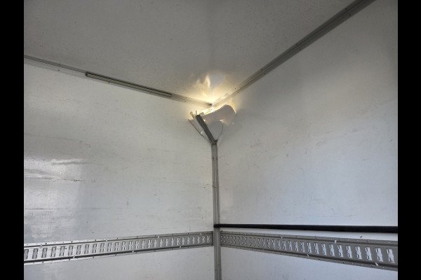 Iveco Daily 35S14 2.3 136 Pk Autm. ECC Airco Cruisecontrol -SCHADE-