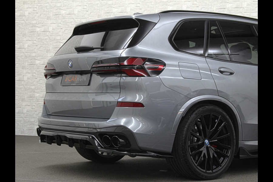 BMW X5 50e *3x Op Voorraad* M-Sport Pro | 360 Camera | Sky-Lounge Pano | ACC | Comfortstoelen | Indiv. Leder | Massage | Stoelventilati 4-Zone Clima | Trekhaak | 22'' | Head-Up | Keyless-Entry | Harman-Kardon | Stoelverwarming V+A | M-Gordels | Glaspook | Stuurverwarming | Iconic-Glow | Luchtvering | Zonwering | Carplay | Beker Clima |
