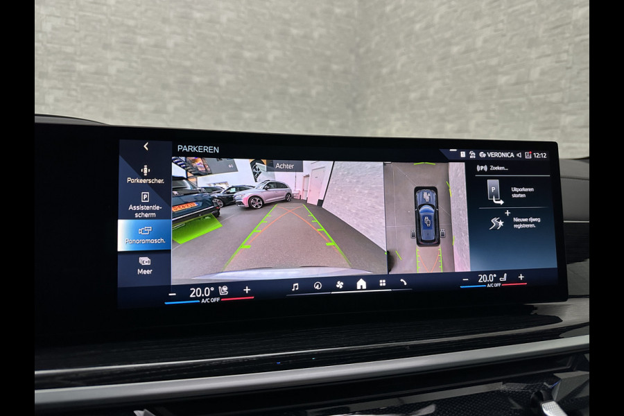 BMW X5 50e *3x Op Voorraad* M-Sport Pro | 360 Camera | Sky-Lounge Pano | ACC | Comfortstoelen | Indiv. Leder | Massage | Stoelventilati 4-Zone Clima | Trekhaak | 22'' | Head-Up | Keyless-Entry | Harman-Kardon | Stoelverwarming V+A | M-Gordels | Glaspook | Stuurverwarming | Iconic-Glow | Luchtvering | Zonwering | Carplay | Beker Clima |