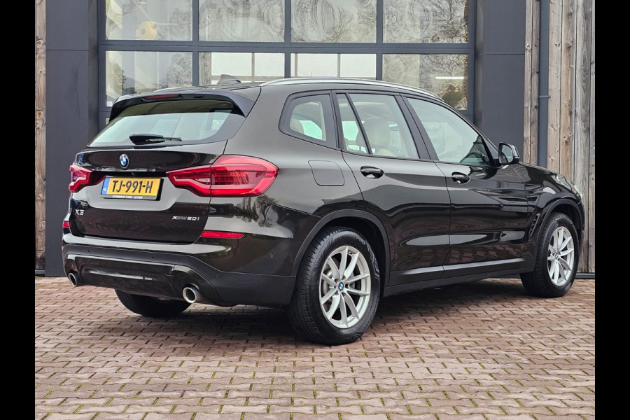BMW X3 xDrive20i High Executive | Automaat | Pano | Leder | Elek. klep | Camera | LED | Stoelverwarming | Navi |