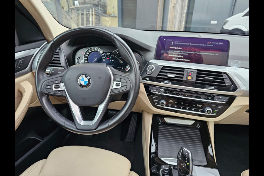 BMW X3 xDrive20i High Executive | Automaat | Pano | Leder | Elek. klep | Camera | LED | Stoelverwarming | Navi |