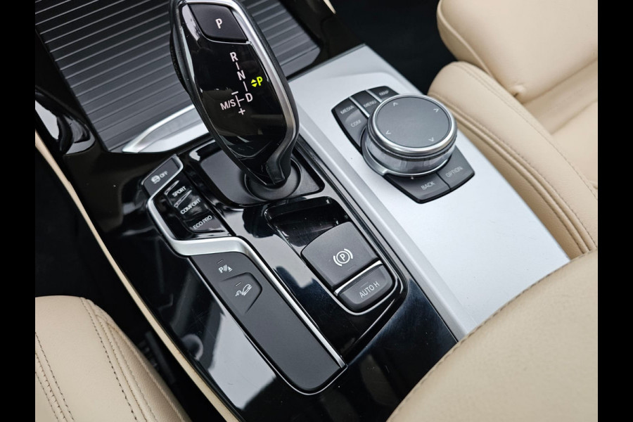BMW X3 xDrive20i High Executive | Automaat | Pano | Leder | Elek. klep | Camera | LED | Stoelverwarming | Navi |