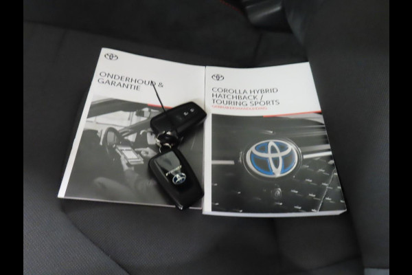 Toyota Corolla Touring Sports 1.8 Hybrid Executive / Ned Auto / Trekhaak / MCC / Gouda