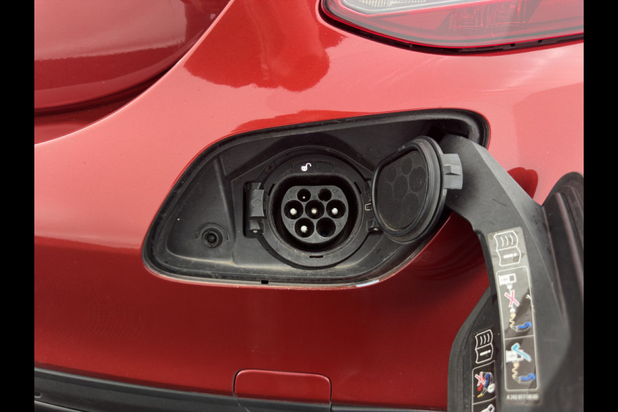 Mercedes-Benz C-Klasse 300 e Business Solution AMG Limited ( Plug-In ) (INCL-BTW) *FULL-LEATHER | FULL-LED | BURMESTER | AMBIENT-LIGHT | BLIND-SPOT | HEATED-SPORTSEATS | DIGI-COCKPIT | NAVI-FULLMAP | CAMERA | DAB+ | PRIVACY-GLASS | 18''ALU*