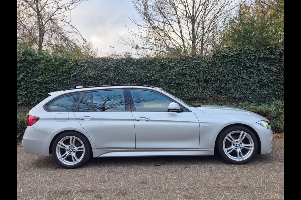 BMW 3 Serie Touring M Sport Apple CarPlay dig.dash Navi GR NAP NL 318i Edition M Sport Shadow Executive