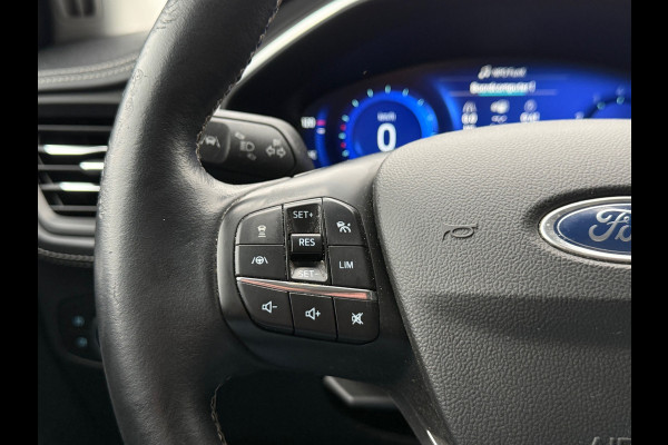 Ford FOCUS Wagon BWJ 11-2020 | 1.5T 150PK Vignale AUTOMAAT | LEER | PANO DAK | TREKHAAK | CAMERA | CLIMA | NAVI | LED | PDC 2X | CARPLAY