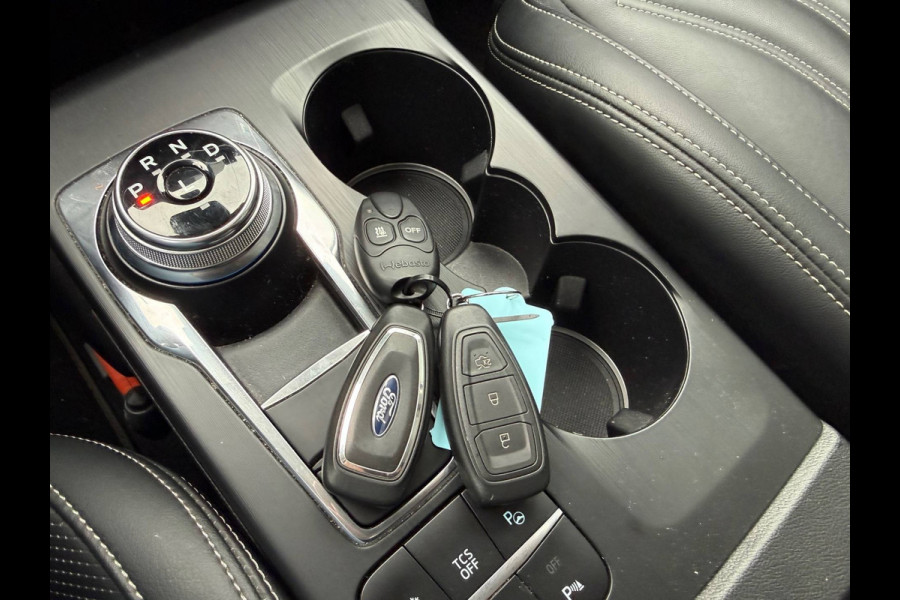 Ford FOCUS Wagon BWJ 11-2020 | 1.5T 150PK Vignale AUTOMAAT | LEER | PANO DAK | TREKHAAK | CAMERA | CLIMA | NAVI | LED | PDC 2X | CARPLAY