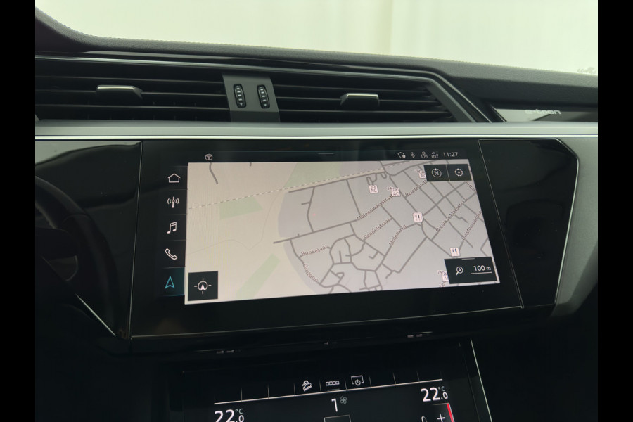 Audi e-tron 55 quattro Business edition Plus 95 kWh [ 3-Fase ] {SOH-88%} (INCL-BTW) *PANO | LUXURY-LEATHER | ADAPTIVE-CRUISE | FULL-LED | DIGI-COCKPIT | KEYLESS | MEMORY-PACK | CAMERA | NAVI-FULLMAP | SHIFT-PADDLES | DAB+ | COMFORT-SEATS | 20''ALU*