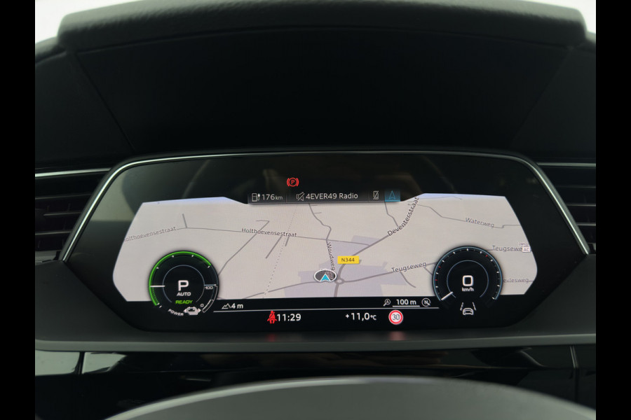 Audi e-tron 55 quattro Business edition Plus 95 kWh [ 3-Fase ] {SOH-88%} (INCL-BTW) *PANO | LUXURY-LEATHER | ADAPTIVE-CRUISE | FULL-LED | DIGI-COCKPIT | KEYLESS | MEMORY-PACK | CAMERA | NAVI-FULLMAP | SHIFT-PADDLES | DAB+ | COMFORT-SEATS | 20''ALU*
