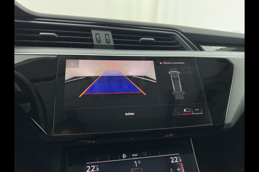 Audi e-tron 55 quattro Business edition Plus 95 kWh [ 3-Fase ] {SOH-88%} (INCL-BTW) *PANO | LUXURY-LEATHER | ADAPTIVE-CRUISE | FULL-LED | DIGI-COCKPIT | KEYLESS | MEMORY-PACK | CAMERA | NAVI-FULLMAP | SHIFT-PADDLES | DAB+ | COMFORT-SEATS | 20''ALU*