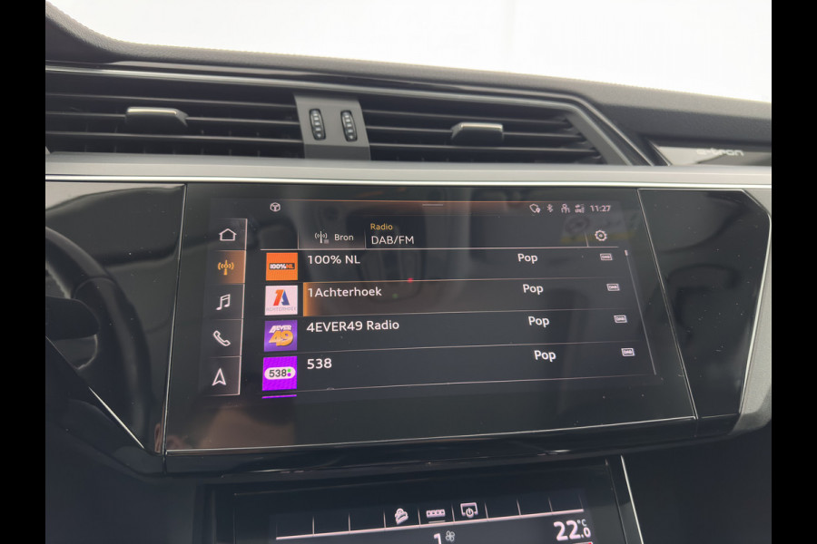 Audi e-tron 55 quattro Business edition Plus 95 kWh [ 3-Fase ] {SOH-88%} (INCL-BTW) *PANO | LUXURY-LEATHER | ADAPTIVE-CRUISE | FULL-LED | DIGI-COCKPIT | KEYLESS | MEMORY-PACK | CAMERA | NAVI-FULLMAP | SHIFT-PADDLES | DAB+ | COMFORT-SEATS | 20''ALU*