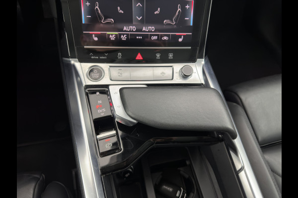 Audi e-tron 55 quattro Business edition Plus 95 kWh [ 3-Fase ] {SOH-88%} (INCL-BTW) *PANO | LUXURY-LEATHER | ADAPTIVE-CRUISE | FULL-LED | DIGI-COCKPIT | KEYLESS | MEMORY-PACK | CAMERA | NAVI-FULLMAP | SHIFT-PADDLES | DAB+ | COMFORT-SEATS | 20''ALU*