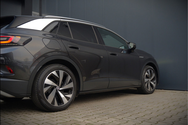 Volkswagen ID.4 First 77 kWh | Stoelverwarming | Stuurverwarming | Trekhaak | Warmtepomp | Adaptive Cruise Control | Navigatie | Apple Carplay | Keyless | Camera | Parkersensoren |