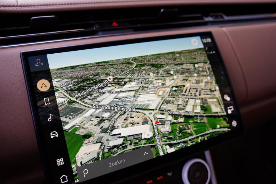 Land Rover Range Rover P 510 E SV Bespoke Interieur | Rear Seat Entertainment