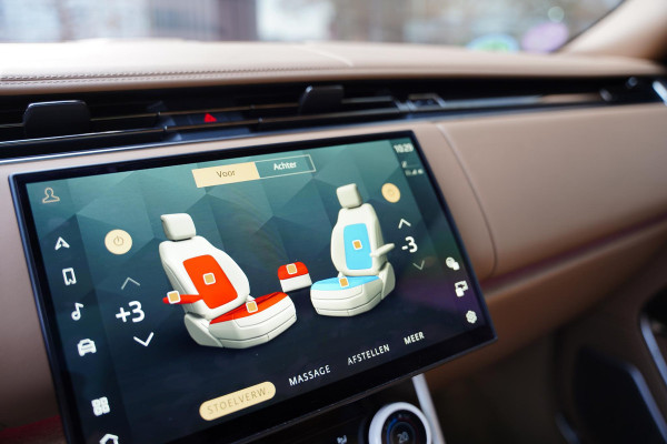 Land Rover Range Rover P 510 E SV Bespoke Interieur | Rear Seat Entertainment