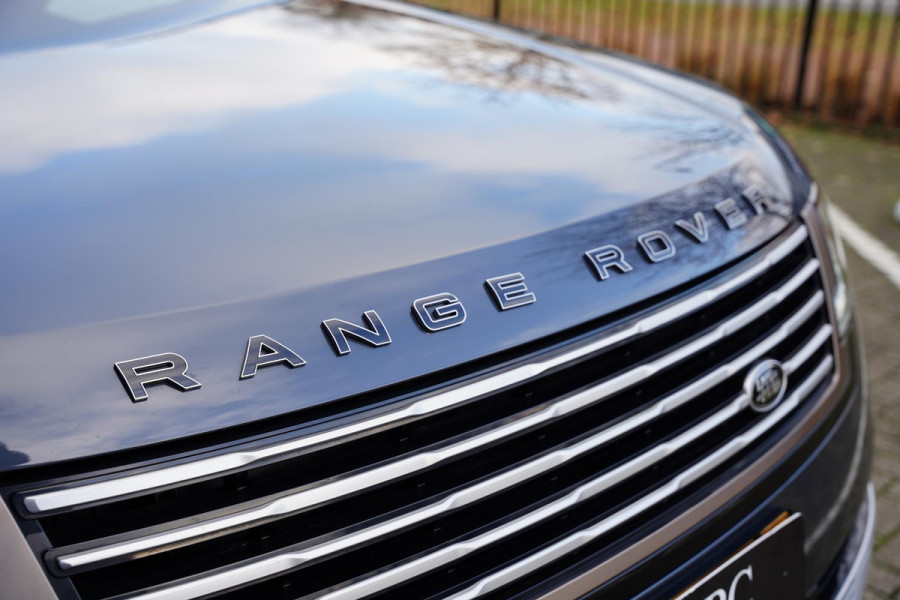 Land Rover Range Rover P 510 E SV Bespoke Interieur | Rear Seat Entertainment