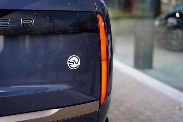 Land Rover Range Rover P 510 E SV Bespoke Interieur | Rear Seat Entertainment