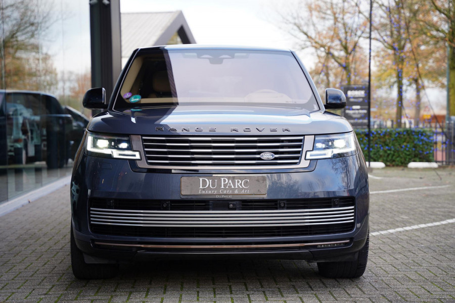 Land Rover Range Rover P 510 E SV Bespoke Interieur | Rear Seat Entertainment