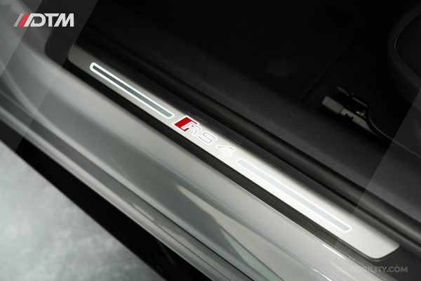 Audi RS4 Avant 2.9TFSI Quattro | Keramisch | B&O | Panorama | Carbon