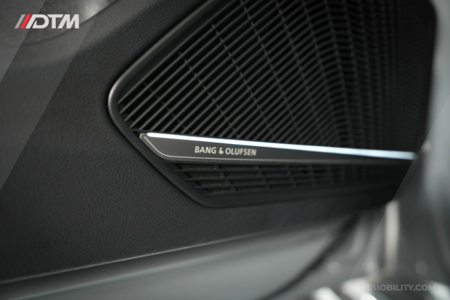 Audi RS4 Avant 2.9TFSI Quattro | Keramisch | B&O | Panorama | Carbon