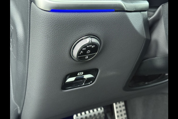 Mercedes-Benz GLC 300 e 4MATIC AMG Line | Pano Trekhaak Memory Digital