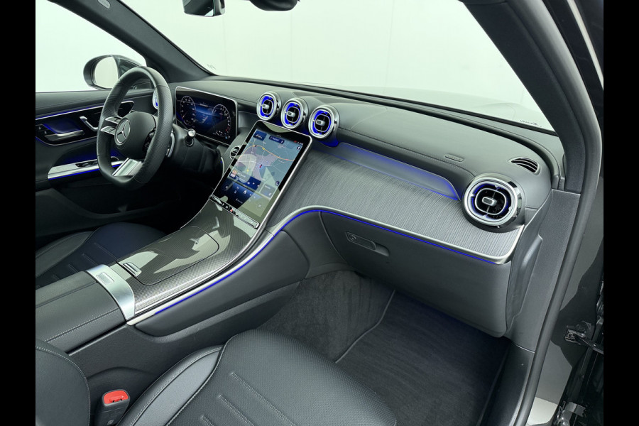 Mercedes-Benz GLC 300 e 4MATIC AMG Line | Pano Trekhaak Memory Digital