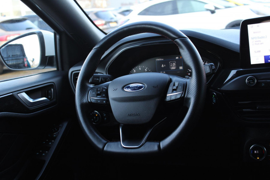Ford FOCUS Wagon 1.5 EcoBoost ST Line Business | Stoel + Stuurverwarming | B&O Audio | Adaptive Cruise Control | Navigatie | BLIS | Parkeersensoren |