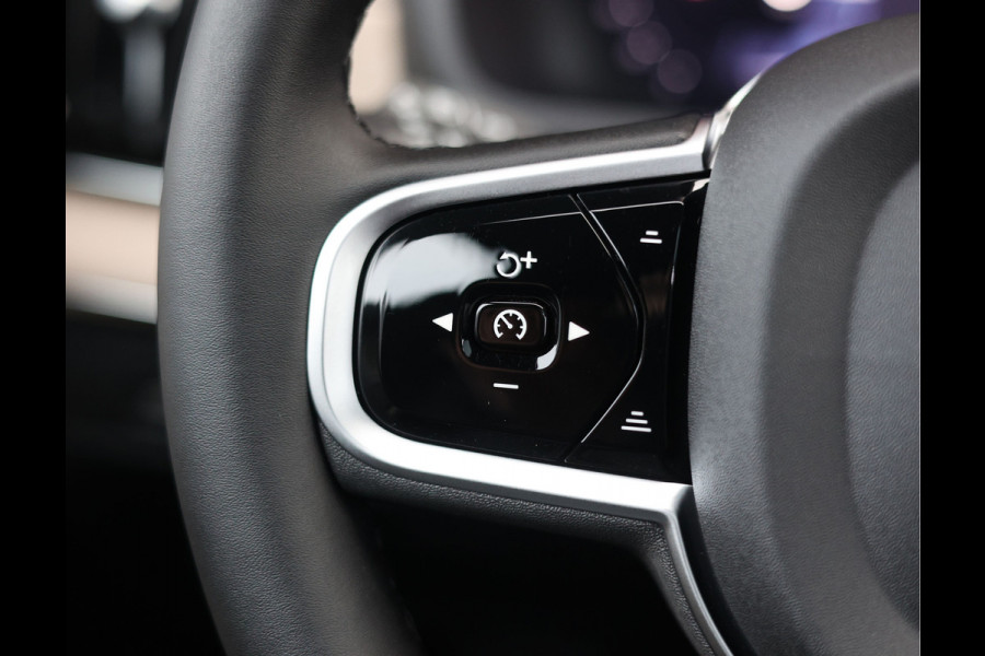 Volvo XC90 T8 AWD Ultra Dark | Direct rijden - Luchtvering - Trekhaak - Bowers&Wilkins