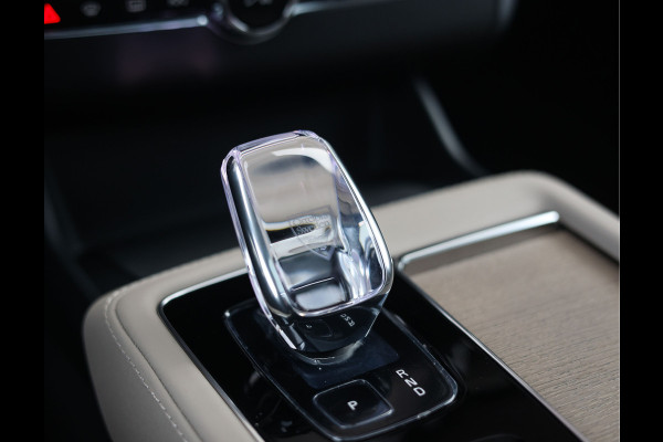 Volvo XC90 T8 AWD Ultra Dark | Direct rijden - Luchtvering - Trekhaak - Bowers&Wilkins