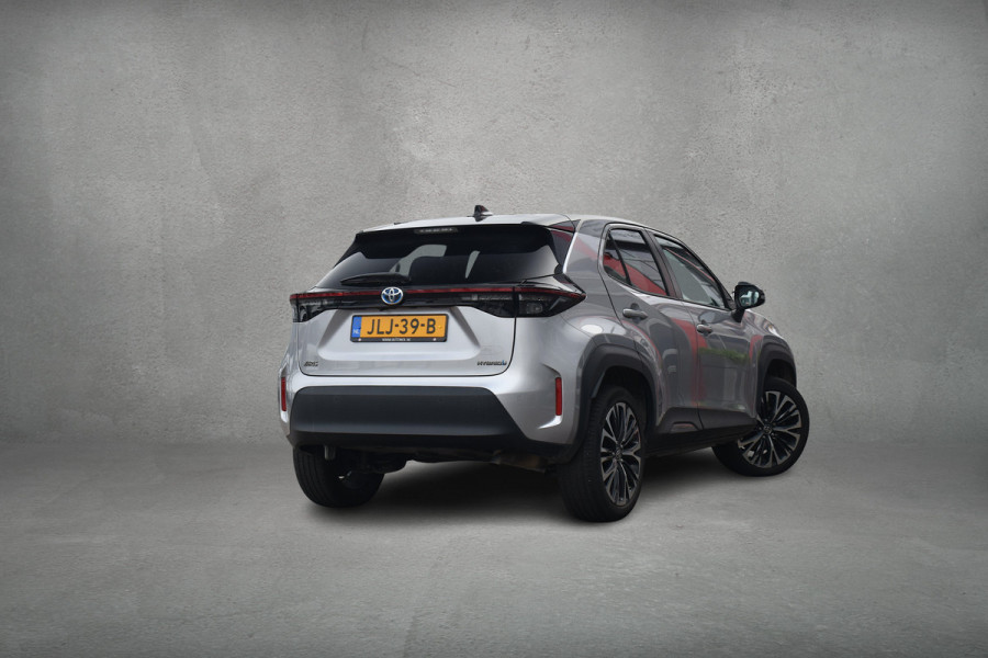 Toyota Yaris Cross 1.5 Hybrid Executive | Two Tone | Apple CarPlay | Half Leer | Stoelverwarming