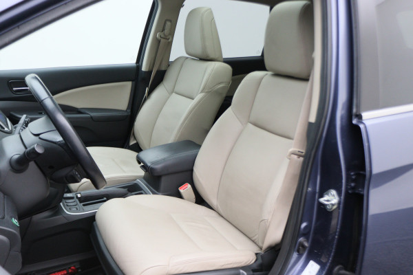 Honda CR-V 2.0 4WD Executive Leer, Panoramadak, Keyless, Trekhaak, Xenon, Camera, 18"