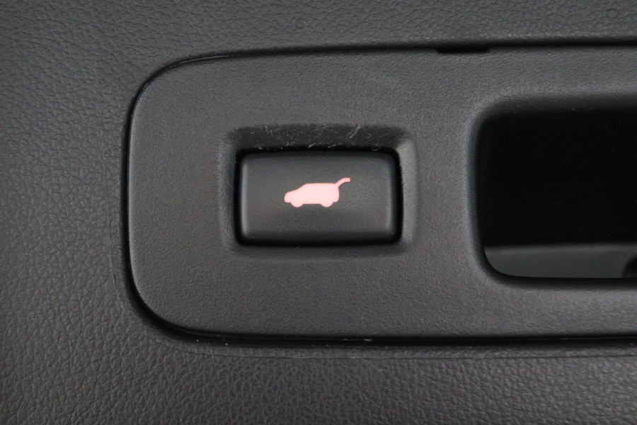 Honda CR-V 2.0 4WD Executive Leer, Panoramadak, Keyless, Trekhaak, Xenon, Camera, 18"