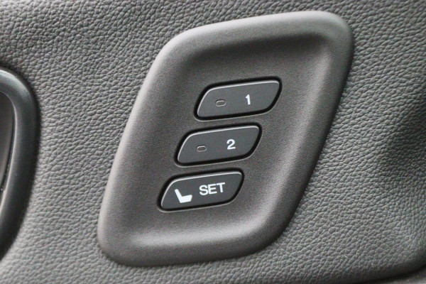 Honda CR-V 2.0 4WD Executive Leer, Panoramadak, Keyless, Trekhaak, Xenon, Camera, 18"