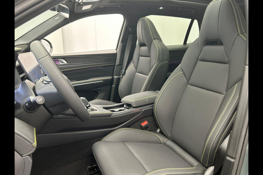 Lynk & Co 01 1.5 More Leder| Pano | Stoel+Stuurwielverwarming | Keyless