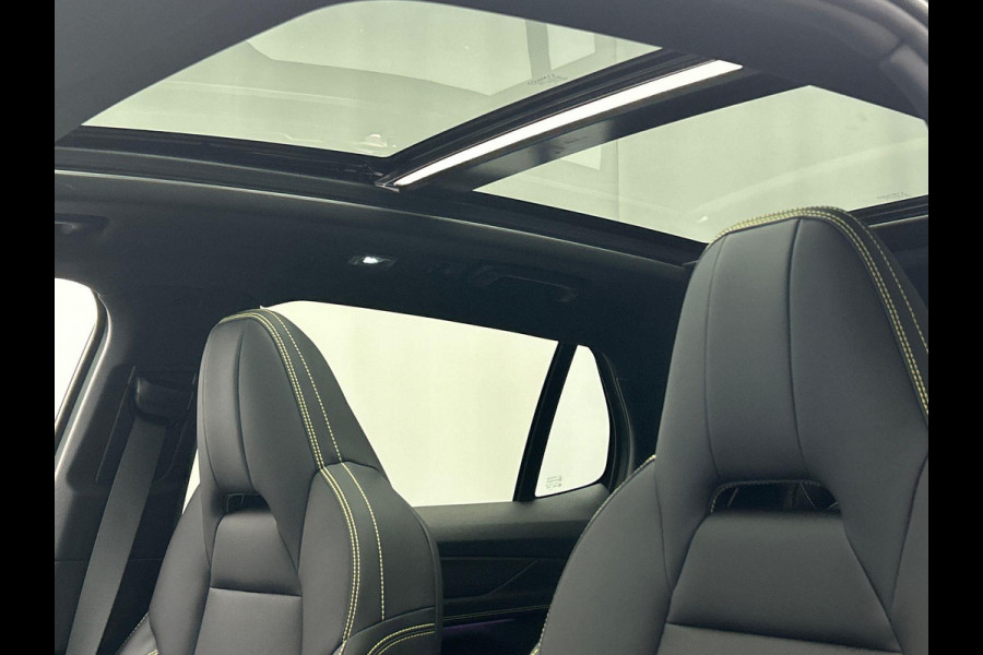 Lynk & Co 01 1.5 More Leder| Pano | Stoel+Stuurwielverwarming | Keyless