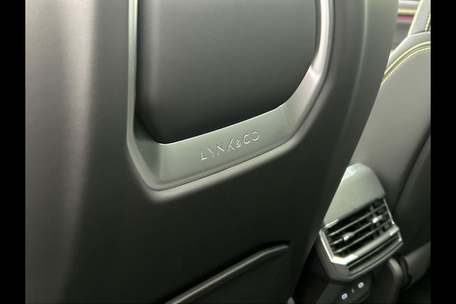 Lynk & Co 01 1.5 More Leder| Pano | Stoel+Stuurwielverwarming | Keyless