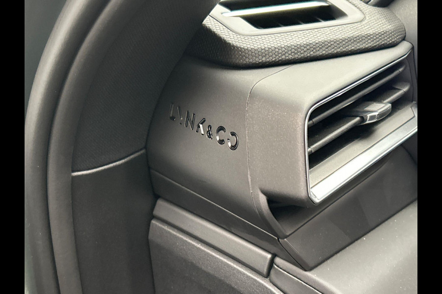 Lynk & Co 01 1.5 More Leder| Pano | Stoel+Stuurwielverwarming | Keyless