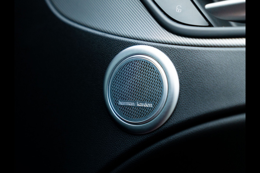 Alfa Romeo Stelvio 2.0T AWD Veloce 320pk | Harman/Kardon | Adapt. cruise | 20 inch