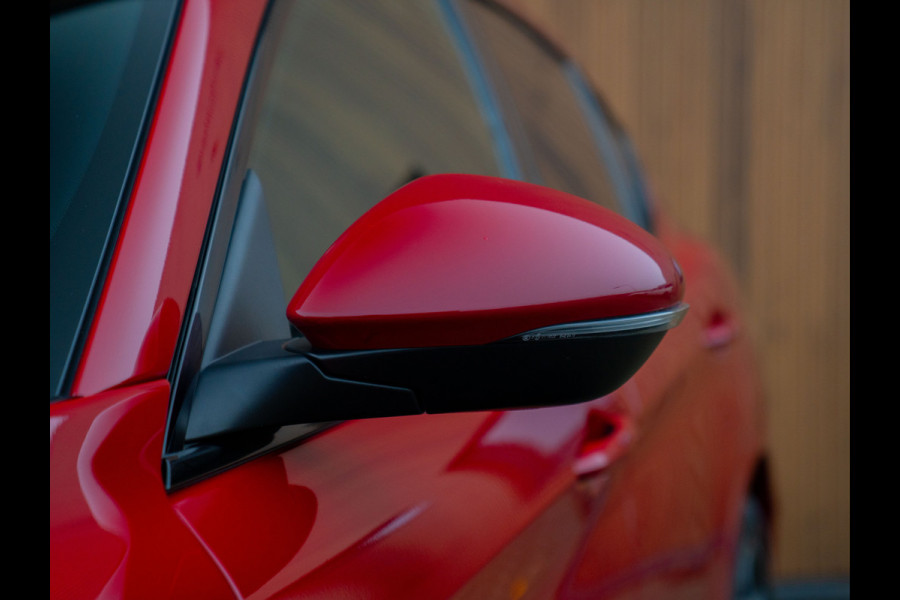 Alfa Romeo Stelvio 2.0T AWD Veloce 320pk | Harman/Kardon | Adapt. cruise | 20 inch