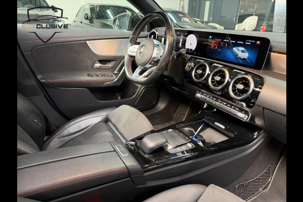 Mercedes-Benz CLA-Klasse 180 d 45 S Pakket AMG Pano/Camera