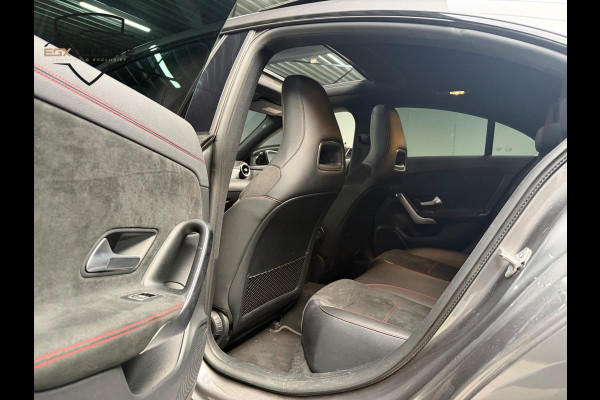 Mercedes-Benz CLA-Klasse 180 d 45 S Pakket AMG Pano/Camera