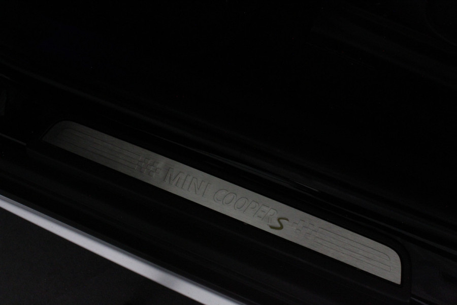 MINI Countryman 2.0 Cooper S E Classic ALL4 > 220pk/Memory/Leer/Plug-in hybride/Camera