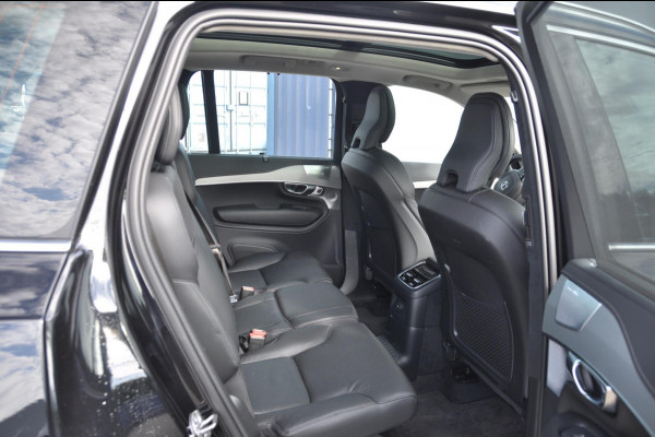 Volvo XC90 T8 455PK Long range Recharge AWD Ultimate Bright Google infotaiment/ Adaptieve cruise control/ Bowers en Wilkins/ Panoramadak/ Luchtvering/ 22” velgen/ BLIS/ Trekhaak/ Stoel en stuurwielverwarming/ Parkeersensoren met 360 Camera/ Elektrische stoelen met geheugen/ Apple carplay/ Keyless entry/ Head up display