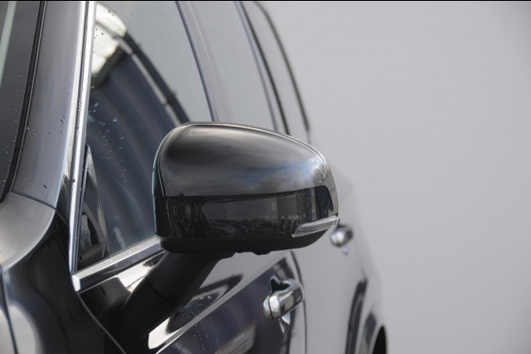 Volvo XC90 T8 455PK Long range Recharge AWD Ultimate Bright Google infotaiment/ Adaptieve cruise control/ Bowers en Wilkins/ Panoramadak/ Luchtvering/ 22” velgen/ BLIS/ Trekhaak/ Stoel en stuurwielverwarming/ Parkeersensoren met 360 Camera/ Elektrische stoelen met geheugen/ Apple carplay/ Keyless entry/ Head up display