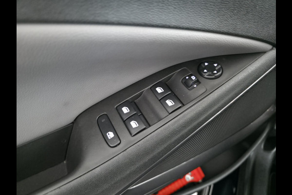 Opel Crossland X 1.2 Turbo Innovation Automaat | Trekhaak | Navigatie | Achteruitrijcamera