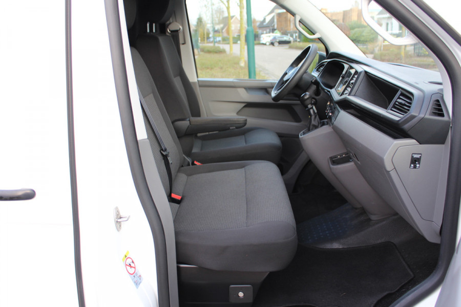 Volkswagen Transporter T6.1 2.0 TDI 110PK Euro6 L1 ✓ 3-zits ✓  Apple Carplay / Android Auto