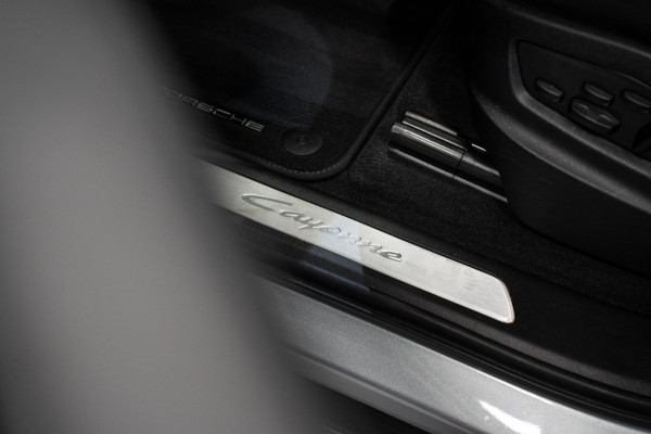 Porsche Cayenne Coupé 3.0 E-Hybrid *Sport-Design / Vierwielbesturing / Stoelventilatie / BOSE / 18-Wegs / Panorama / Soft-Close / Keyless*